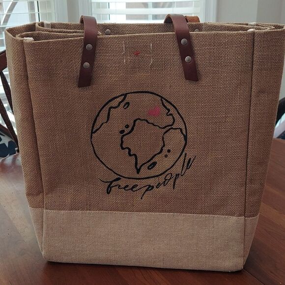 Free People Apolis Burlap Wine Tote Bag - Picture 12 of 15